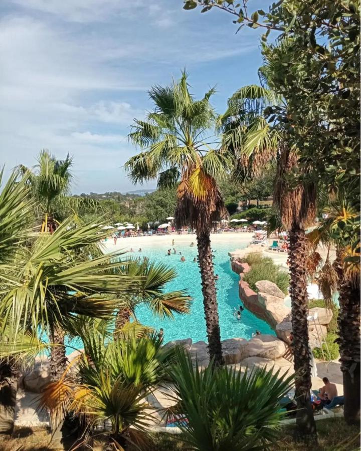 Charmant Appartement Village Restanques De Saint Tropez Grimaud Luaran gambar
