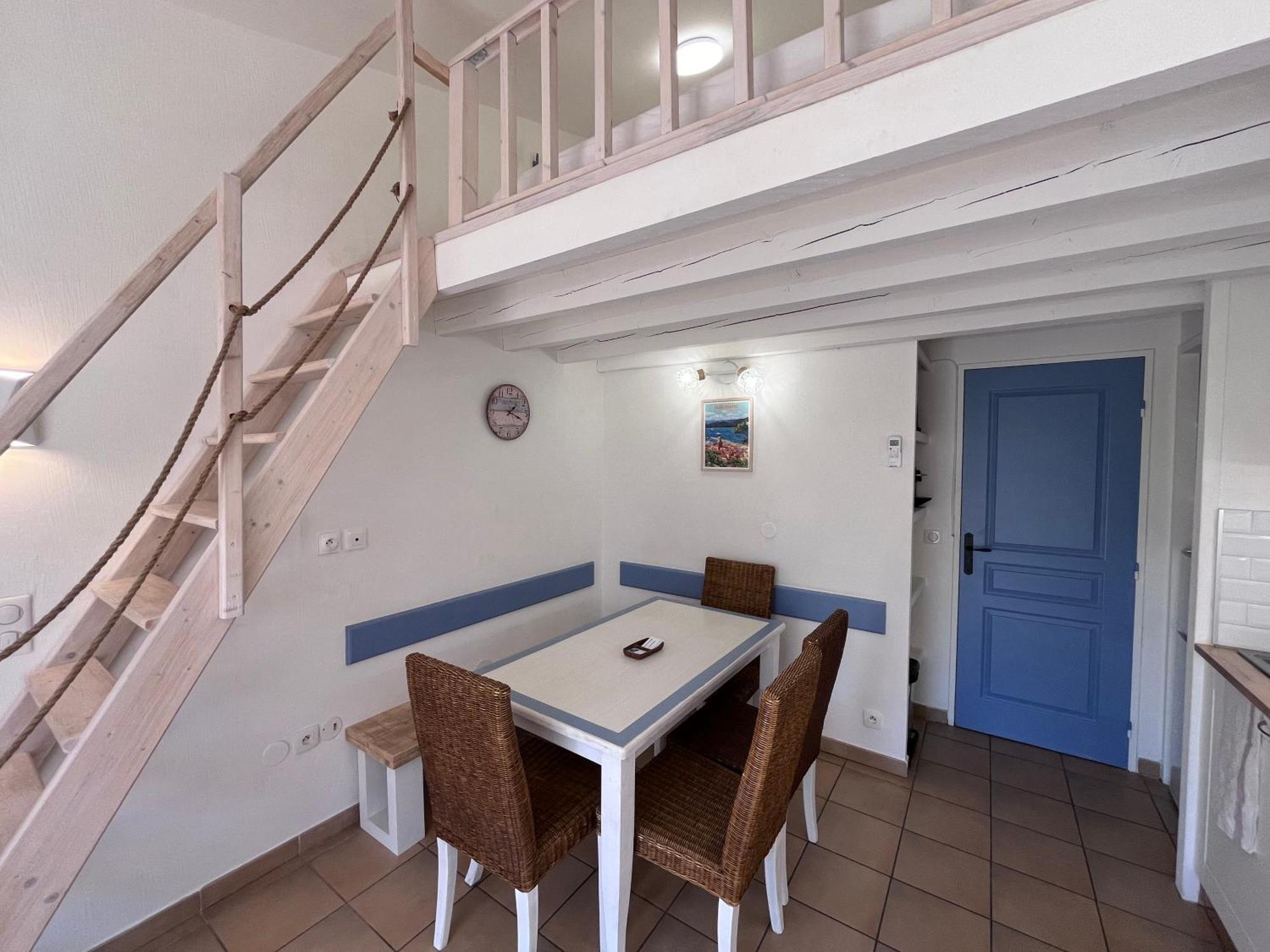 Charmant Appartement Village Restanques De Saint Tropez Grimaud Luaran gambar