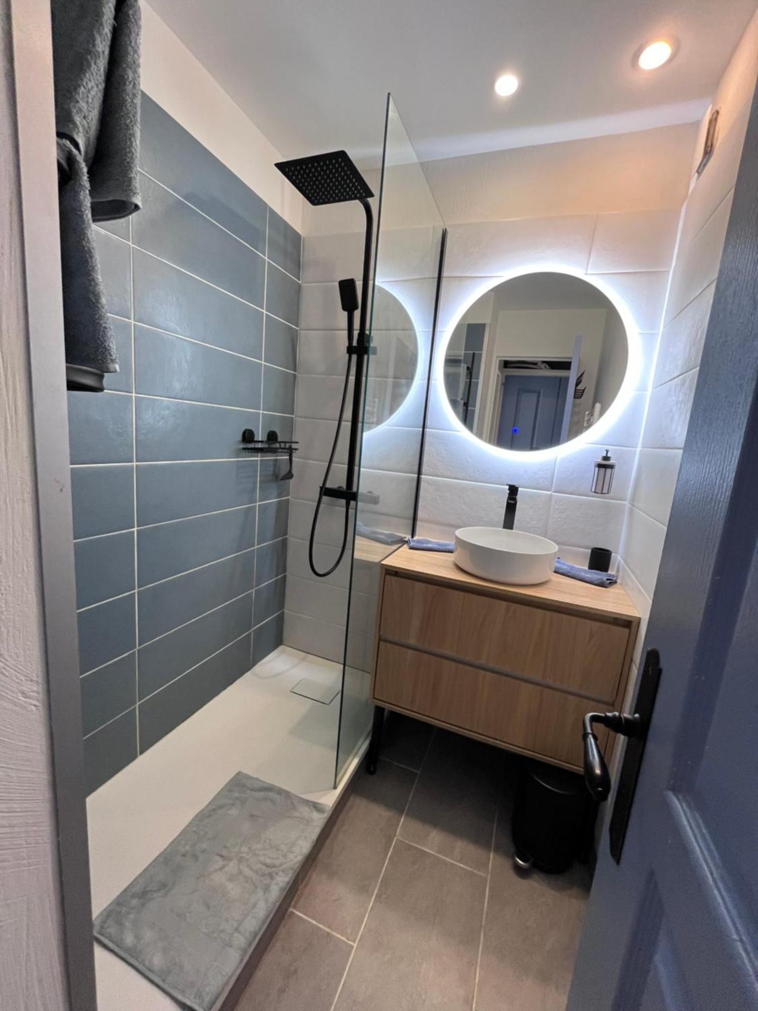 Charmant Appartement Village Restanques De Saint Tropez Grimaud Luaran gambar